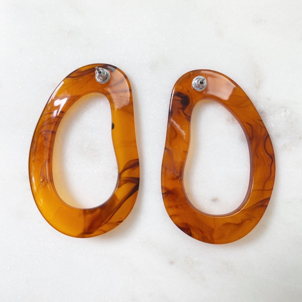 "Larsen" Earrings || Amber Geometric Statement - Picture 6 of 14